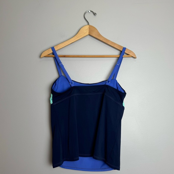 Nike color block blue/teal tankini swim top only size large - Picture 3 of 10